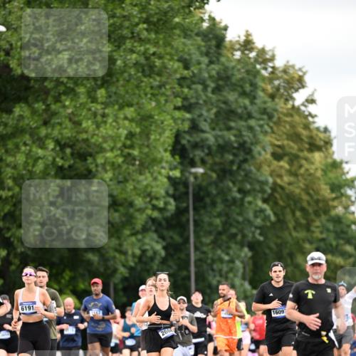 29.06.2025 - hella hamburg halbmarathon Dr. Thomas Lammeyer http://msf.ph/oto/8433744 29.06.2025 10:53:32 Kennedybrücke 1142, 1167, 1584, 1626, 2475, 2527, 2668, 3086, 3232, 3383, 3661, 4403, 4769, 5118, 5551, 5781, 6191, 6497, 7203, 7650, 7931, 7936, 7947, 7948, 8065, 8549, 8759, 8760, 9245, 9341, 10130, 10204, 10333, 10479, 11192 meine-sportfotos.de
