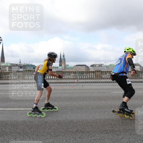 29.06.2025 - hella hamburg halbmarathon Lena Gebhardt http://msf.ph/oto/8433808 29.06.2025 09:01:08 Lombardsbrücke  meine-sportfotos.de