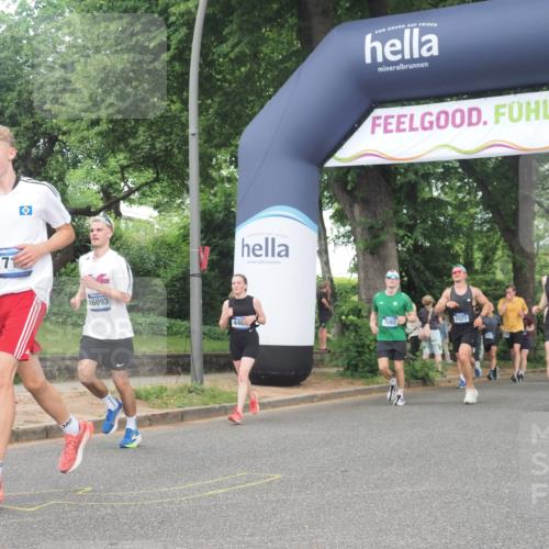29.06.2025 - hella hamburg halbmarathon KatJ http://msf.ph/oto/8433816 29.06.2025 10:44:08 Zwischen KM18-KM19 1715, 1719, 2025, 2883, 3093, 4467 meine-sportfotos.de