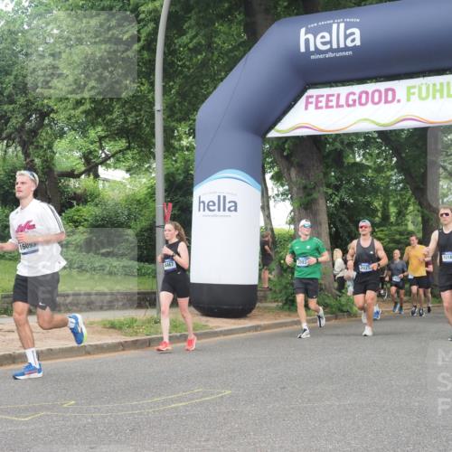 29.06.2025 - hella hamburg halbmarathon KatJ http://msf.ph/oto/8433823 29.06.2025 10:44:08 Zwischen KM18-KM19 1715, 1719, 2025, 2883, 3093, 4467 meine-sportfotos.de