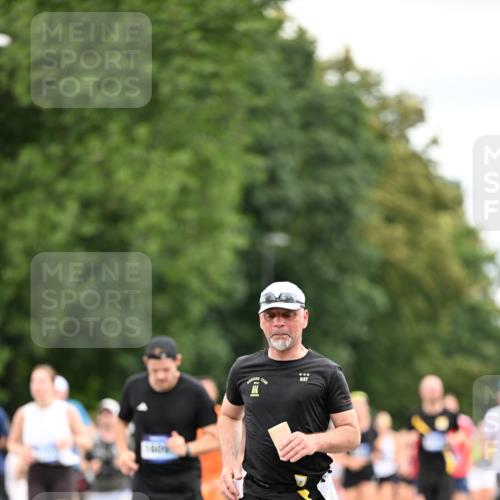 29.06.2025 - hella hamburg halbmarathon Dr. Thomas Lammeyer http://msf.ph/oto/8433886 29.06.2025 10:53:36 Kennedybrücke 1167, 1584, 1626, 2475, 2527, 2668, 3086, 3232, 3253, 3383, 3661, 4403, 4769, 5118, 5551, 5781, 6191, 6497, 7203, 7650, 7931, 7936, 7947, 7948, 8065, 8549, 8759, 8760, 9245, 9341, 10130, 10204, 10333, 10479, 10654, 11192 meine-sportfotos.de