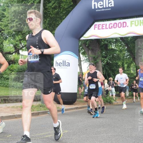 29.06.2025 - hella hamburg halbmarathon KatJ http://msf.ph/oto/8433908 29.06.2025 10:44:11 Zwischen KM18-KM19 1715, 1719, 1833, 2025, 2488, 3093, 3413, 4467 meine-sportfotos.de