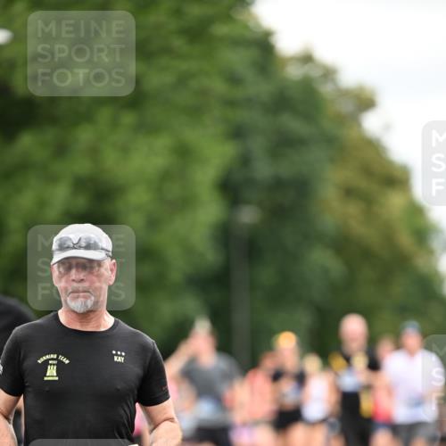 29.06.2025 - hella hamburg halbmarathon Dr. Thomas Lammeyer http://msf.ph/oto/8433943 29.06.2025 10:53:38 Kennedybrücke 1167, 1584, 1626, 2475, 2527, 2668, 3086, 3232, 3253, 3383, 3661, 4403, 4769, 5118, 5781, 6191, 6497, 7203, 7650, 7931, 7936, 7947, 7948, 8065, 8549, 8759, 8760, 9245, 10130, 10204, 10333, 10479, 10654, 11192 meine-sportfotos.de