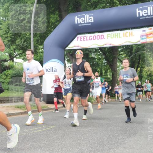 29.06.2025 - hella hamburg halbmarathon KatJ http://msf.ph/oto/8434032 29.06.2025 10:44:13 Zwischen KM18-KM19 1715, 1833, 2025, 2488, 3093, 3413, 3859, 4426, 4467, 5457, 5458 meine-sportfotos.de