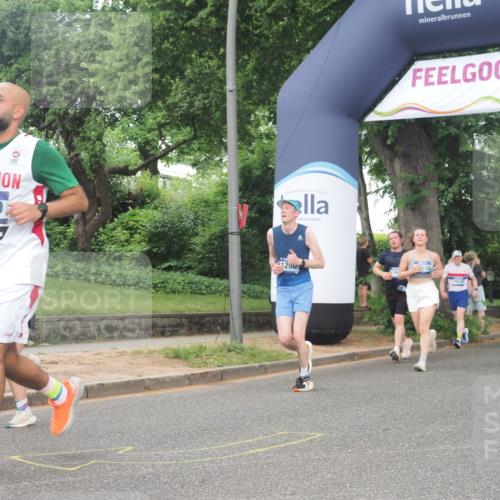 29.06.2025 - hella hamburg halbmarathon KatJ http://msf.ph/oto/8434132 29.06.2025 10:44:17 Zwischen KM18-KM19 1200, 1833, 2488, 3413, 3859, 4426, 5015, 5134, 5457, 5458, 5728 meine-sportfotos.de