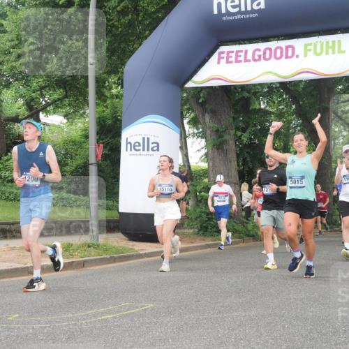 29.06.2025 - hella hamburg halbmarathon KatJ http://msf.ph/oto/8434161 29.06.2025 10:44:17 Zwischen KM18-KM19 1200, 1833, 2488, 3413, 3859, 4426, 5015, 5134, 5457, 5458, 5728 meine-sportfotos.de