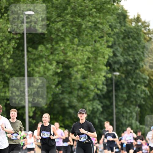 29.06.2025 - hella hamburg halbmarathon Dr. Thomas Lammeyer http://msf.ph/oto/8434468 29.06.2025 10:54:05 Kennedybrücke 1525, 1805, 2437, 2438, 2541, 2716, 2927, 2997, 3070, 3253, 4589, 5106, 5479, 5480, 5997, 6680, 6694, 6989, 7679, 9015, 9162, 9261, 10038, 10704, 10782, 11030 meine-sportfotos.de