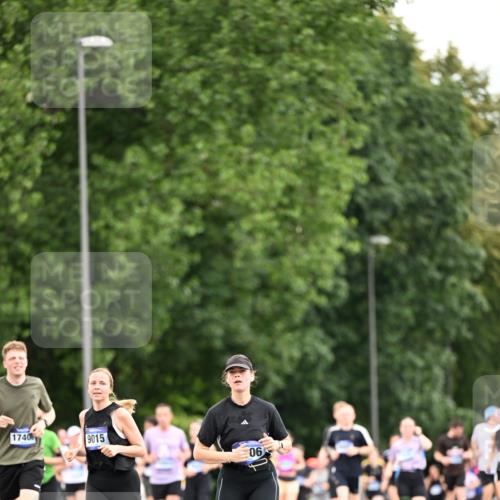 29.06.2025 - hella hamburg halbmarathon Dr. Thomas Lammeyer http://msf.ph/oto/8434481 29.06.2025 10:54:05 Kennedybrücke 1525, 1805, 2437, 2438, 2541, 2716, 2927, 2997, 3070, 3253, 4589, 5106, 5479, 5480, 5997, 6680, 6694, 6989, 7679, 9015, 9162, 9261, 10038, 10704, 10782, 11030 meine-sportfotos.de