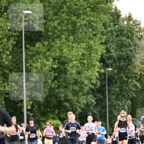 29.06.2025 - hella hamburg halbmarathon Dr. Thomas Lammeyer http://msf.ph/oto/8434611 29.06.2025 10:54:09 Kennedybrücke 1525, 1805, 2437, 2438, 2541, 2716, 2927, 2997, 3070, 4589, 5106, 5479, 5480, 5997, 6680, 6694, 6989, 7679, 8254, 9015, 9162, 9261, 10038, 10060, 10704, 10782, 11030 meine-sportfotos.de