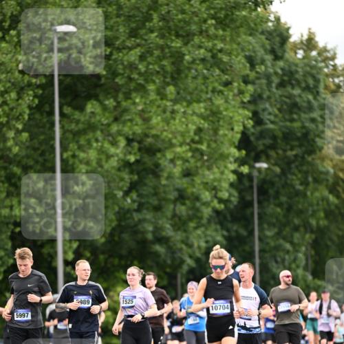29.06.2025 - hella hamburg halbmarathon Dr. Thomas Lammeyer http://msf.ph/oto/8434735 29.06.2025 10:54:12 Kennedybrücke 1525, 1805, 2541, 2927, 2997, 3070, 4589, 5106, 5997, 6680, 6694, 6989, 7679, 7755, 8254, 9015, 9162, 9261, 10038, 10060, 10704, 10782, 11030 meine-sportfotos.de
