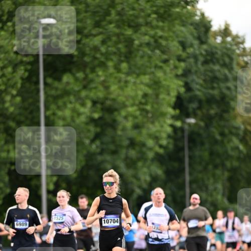 29.06.2025 - hella hamburg halbmarathon Dr. Thomas Lammeyer http://msf.ph/oto/8434791 29.06.2025 10:54:14 Kennedybrücke 1525, 1805, 2160, 2541, 2927, 2997, 3070, 4589, 5106, 5997, 6680, 6694, 6989, 7755, 8254, 9015, 9162, 9261, 10038, 10060, 10704, 10782, 11030 meine-sportfotos.de