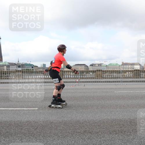29.06.2025 - hella hamburg halbmarathon Lena Gebhardt http://msf.ph/oto/8435557 29.06.2025 09:01:43 Lombardsbrücke 303 meine-sportfotos.de