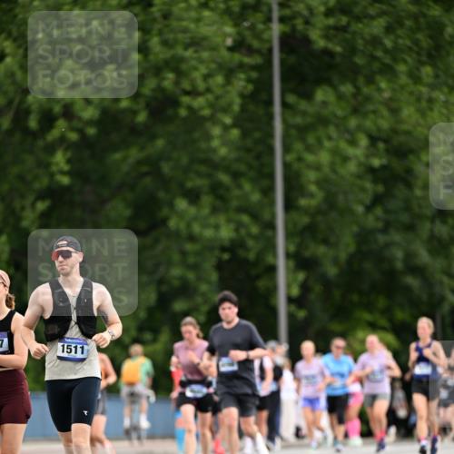 29.06.2025 - hella hamburg halbmarathon Dr. Thomas Lammeyer http://msf.ph/oto/8435598 29.06.2025 10:54:51 Kennedybrücke 1259, 1478, 1487, 1511, 1625, 2047, 3680, 4642, 4695, 4870, 5119, 5552, 6015, 7133, 7161, 7677, 7721, 7722, 8299, 8833, 9096, 10033, 10437 meine-sportfotos.de
