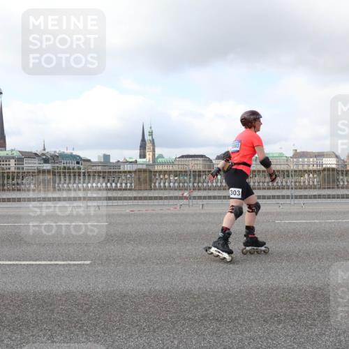29.06.2025 - hella hamburg halbmarathon Lena Gebhardt http://msf.ph/oto/8435637 29.06.2025 09:01:43 Lombardsbrücke 1303, 303 meine-sportfotos.de