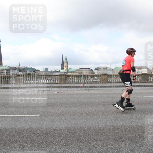 29.06.2025 - hella hamburg halbmarathon Lena Gebhardt http://msf.ph/oto/8435664 29.06.2025 09:01:43 Lombardsbrücke 303 meine-sportfotos.de