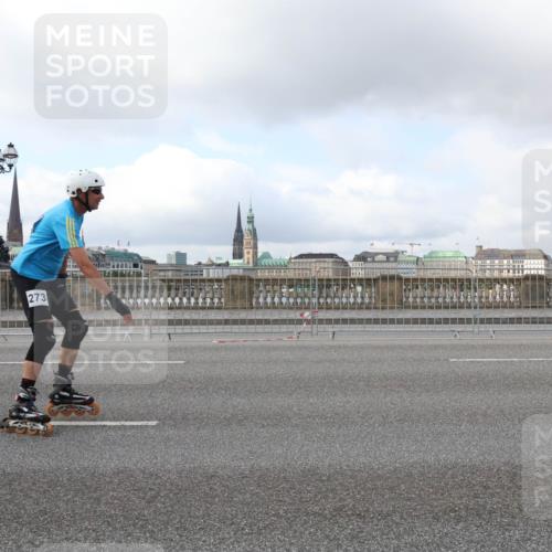 29.06.2025 - hella hamburg halbmarathon Lena Gebhardt http://msf.ph/oto/8435743 29.06.2025 09:01:46 Lombardsbrücke 274, 273 meine-sportfotos.de