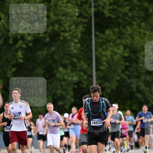 29.06.2025 - hella hamburg halbmarathon Dr. Thomas Lammeyer http://msf.ph/oto/8435775 29.06.2025 10:55:04 Kennedybrücke 1478, 1487, 1511, 2047, 3647, 4642, 4695, 4848, 6178, 7133, 7141, 7161, 7677, 8833, 8986, 9096, 9605, 10437 meine-sportfotos.de