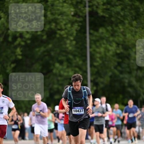 29.06.2025 - hella hamburg halbmarathon Dr. Thomas Lammeyer http://msf.ph/oto/8435797 29.06.2025 10:55:04 Kennedybrücke 1478, 1487, 1511, 2047, 3647, 4642, 4695, 4848, 6178, 7133, 7141, 7161, 7677, 8833, 8986, 9096, 9605, 10437 meine-sportfotos.de