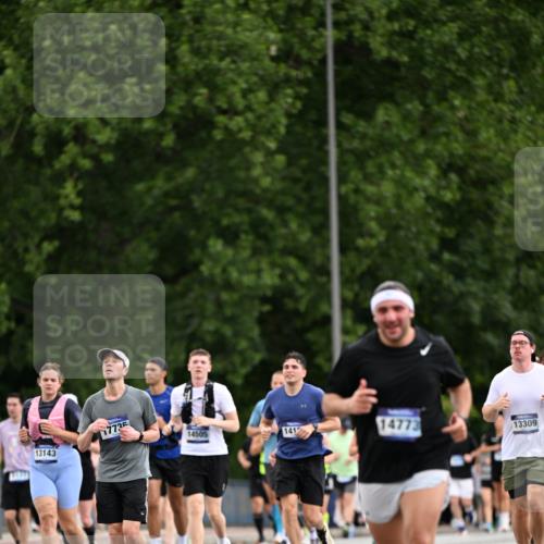 29.06.2025 - hella hamburg halbmarathon Dr. Thomas Lammeyer http://msf.ph/oto/8435911 29.06.2025 10:55:08 Kennedybrücke 1478, 1487, 1511, 2047, 2358, 2859, 3647, 4695, 4848, 5530, 6178, 7133, 7141, 7161, 7677, 8833, 8986, 9096, 9605, 10437 meine-sportfotos.de