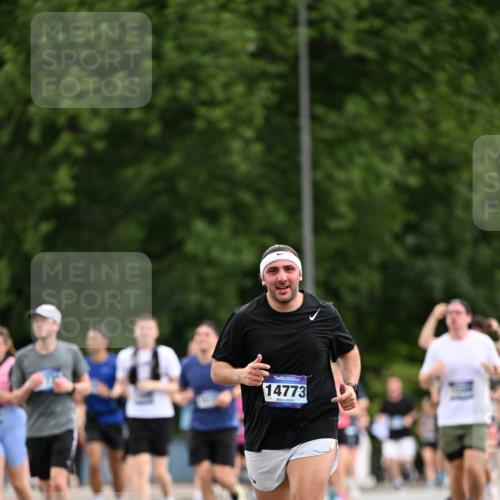 29.06.2025 - hella hamburg halbmarathon Dr. Thomas Lammeyer http://msf.ph/oto/8435933 29.06.2025 10:55:08 Kennedybrücke 1478, 1487, 1511, 2047, 2358, 2859, 3647, 4695, 4848, 5530, 6178, 7133, 7141, 7161, 7677, 8833, 8986, 9096, 9605, 10437 meine-sportfotos.de