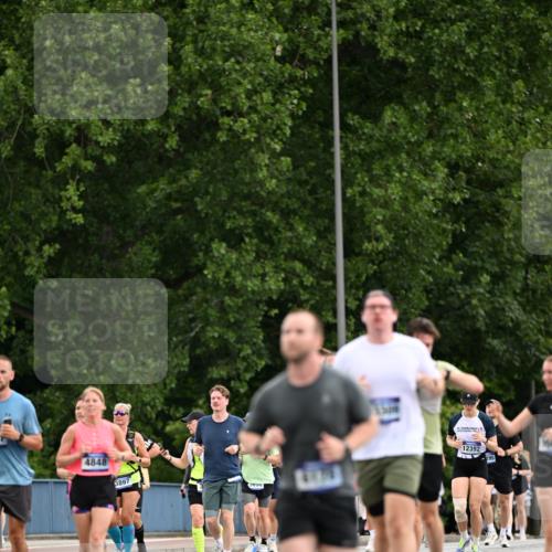 29.06.2025 - hella hamburg halbmarathon Dr. Thomas Lammeyer http://msf.ph/oto/8436042 29.06.2025 10:55:12 Kennedybrücke 1478, 2358, 2859, 3647, 4695, 4848, 5530, 6178, 7133, 7141, 7161, 7677, 8833, 8986, 9096, 9605, 10437, 11252 meine-sportfotos.de