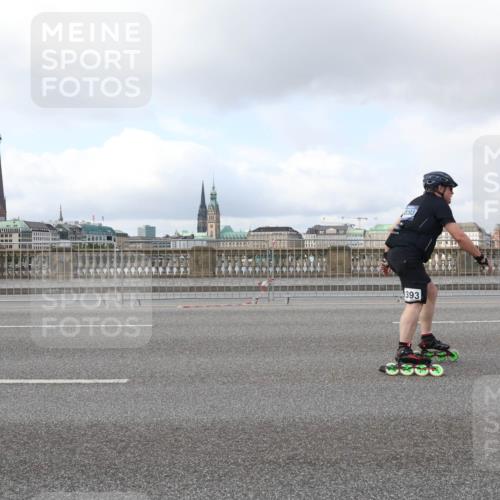 29.06.2025 - hella hamburg halbmarathon Lena Gebhardt http://msf.ph/oto/8436436 29.06.2025 09:01:50 Lombardsbrücke 393 meine-sportfotos.de