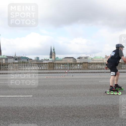 29.06.2025 - hella hamburg halbmarathon Lena Gebhardt http://msf.ph/oto/8436468 29.06.2025 09:01:50 Lombardsbrücke 393, 393 meine-sportfotos.de