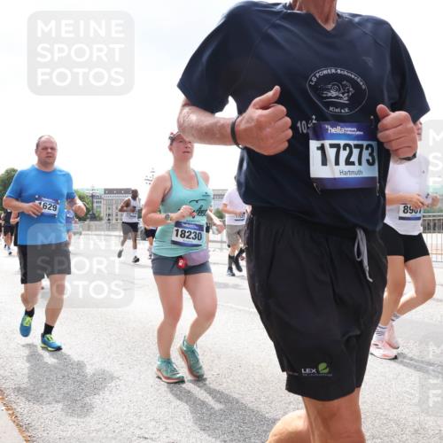 29.06.2025 - hella hamburg halbmarathon Lena Gebhardt http://msf.ph/oto/8436568 29.06.2025 10:45:09 Lombardsbrücke 629, 18230, 17521, 10, 2, 17273, 8907, 1024, 1273, 1629, 1685, 1798, 1924, 2007, 2674, 2779, 3160, 3164, 3357, 3377, 3570, 3879, 3993, 4099, 4102, 4186, 4275, 4306, 4337, 4504, 4820, 4851, 5099, 5108, 5190, 5339, 5636, 5949, 6150, 6509, 6763, 6788, 6841, 6888, 6911, 6922, 6980, 7530, 7699, 7912, 8582, 8594, 8605, 8762, 8907, 9036, 9084, 9085, 9331, 9333, 10182, 10225, 10562, 10566, 10668, 10707, 11272, 11314, 12198, 12318, 12332, 12334, 12394, 13039, 13261, 14681 meine-sportfotos.de