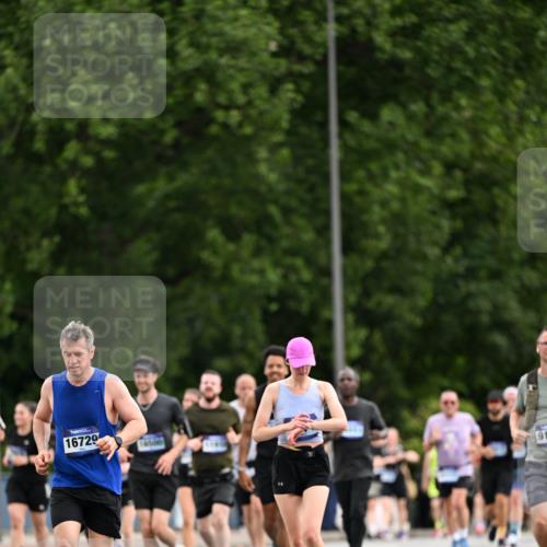 29.06.2025 - hella hamburg halbmarathon Dr. Thomas Lammeyer http://msf.ph/oto/8436906 29.06.2025 10:55:34 Kennedybrücke 1208, 1930, 2202, 2358, 2380, 2859, 3229, 3838, 4771, 5286, 5289, 5530, 7012, 7769, 7938, 8410, 8779, 9166, 9167, 9933, 10636, 11252 meine-sportfotos.de