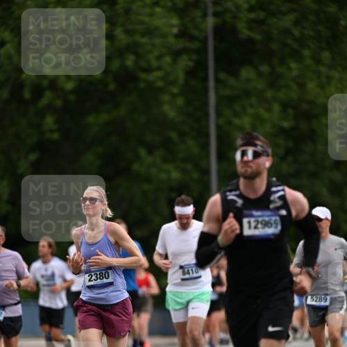 29.06.2025 - hella hamburg halbmarathon Dr. Thomas Lammeyer http://msf.ph/oto/8437182 29.06.2025 10:55:43 Kennedybrücke 1208, 1617, 1930, 2202, 2380, 2484, 2485, 2736, 2778, 3229, 3838, 4652, 4771, 5286, 5289, 5357, 6945, 7012, 7769, 7938, 7992, 8410, 8779, 9166, 9167, 9933, 10521, 10552, 10636 meine-sportfotos.de