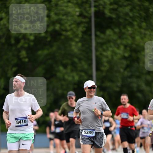 29.06.2025 - hella hamburg halbmarathon Dr. Thomas Lammeyer http://msf.ph/oto/8437298 29.06.2025 10:55:45 Kennedybrücke 1617, 1930, 2202, 2380, 2484, 2485, 2736, 2778, 3229, 3838, 4652, 4771, 5286, 5289, 5357, 6091, 6945, 7012, 7769, 7938, 7992, 8410, 9166, 9167, 9933, 10521, 10552, 10636, 10673 meine-sportfotos.de