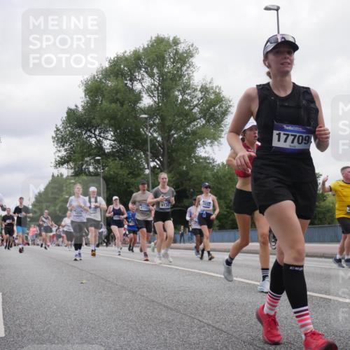 29.06.2025 - hella hamburg halbmarathon Luisa Fischer http://msf.ph/oto/8437583 29.06.2025 10:57:45 Kennedybrücke 9130, 4720, 7498, 5856, 7946, 5933, 17709, 2600, 2600, 4039, 4720, 5856, 5933, 7670, 7946, 7986, 9130 meine-sportfotos.de