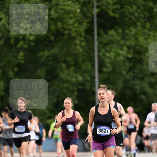 29.06.2025 - hella hamburg halbmarathon Dr. Thomas Lammeyer http://msf.ph/oto/8437854 29.06.2025 10:56:00 Kennedybrücke 1203, 1404, 1418, 1617, 2202, 2484, 2485, 2736, 2778, 3038, 3838, 4652, 4878, 5062, 5286, 5289, 5357, 5394, 5716, 6091, 6945, 6954, 7012, 7770, 7771, 7825, 7938, 7992, 8040, 8200, 8410, 8621, 9462, 10521, 10552, 10614, 10636, 10673, 10830 meine-sportfotos.de