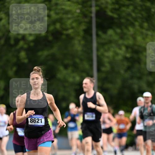 29.06.2025 - hella hamburg halbmarathon Dr. Thomas Lammeyer http://msf.ph/oto/8437909 29.06.2025 10:56:02 Kennedybrücke 1203, 1404, 1418, 1617, 2202, 2484, 2485, 2736, 2778, 3038, 4652, 4878, 5062, 5286, 5289, 5357, 5394, 5534, 5716, 6091, 6945, 6954, 7770, 7771, 7825, 7992, 8040, 8200, 8410, 8621, 9462, 9590, 10521, 10552, 10614, 10636, 10673, 10830 meine-sportfotos.de