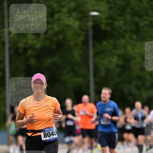 29.06.2025 - hella hamburg halbmarathon Dr. Thomas Lammeyer http://msf.ph/oto/8438430 29.06.2025 10:56:15 Kennedybrücke 1203, 1404, 1418, 1997, 3038, 3934, 4087, 4878, 5062, 5394, 5534, 5716, 6091, 6456, 6954, 7691, 7770, 7771, 7825, 7841, 8040, 8200, 8621, 9220, 9460, 9462, 9582, 9583, 9590, 9594, 9673, 10614, 10830, 11126, 11127 meine-sportfotos.de
