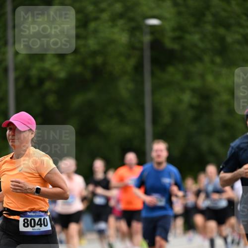 29.06.2025 - hella hamburg halbmarathon Dr. Thomas Lammeyer http://msf.ph/oto/8438451 29.06.2025 10:56:15 Kennedybrücke 1203, 1404, 1418, 1997, 3038, 3934, 4087, 4878, 5062, 5394, 5534, 5716, 6091, 6456, 6954, 7691, 7770, 7771, 7825, 7841, 8040, 8200, 8621, 9220, 9460, 9462, 9582, 9583, 9590, 9594, 9673, 10614, 10830, 11126, 11127 meine-sportfotos.de
