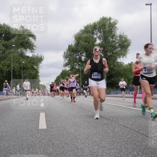 29.06.2025 - hella hamburg halbmarathon Luisa Fischer http://msf.ph/oto/8438486 29.06.2025 10:58:39 Kennedybrücke 15791, 1917, 8403, 8186, 1013, 1263, 1917, 2090, 2452, 3157, 3274, 3761, 3795, 5483, 6023, 7219, 7238, 8186, 8403, 8626 meine-sportfotos.de