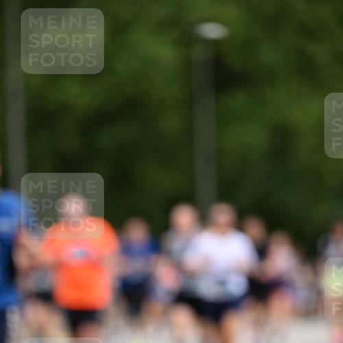 29.06.2025 - hella hamburg halbmarathon Dr. Thomas Lammeyer http://msf.ph/oto/8438564 29.06.2025 10:56:18 Kennedybrücke 1203, 1404, 1418, 1997, 3038, 3934, 4087, 4878, 5062, 5291, 5394, 5534, 6456, 6954, 6961, 7691, 7770, 7771, 7825, 7841, 8040, 8200, 9220, 9460, 9462, 9582, 9583, 9590, 9594, 9673, 10830, 11126, 11127 meine-sportfotos.de