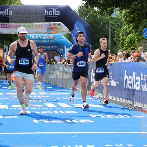 29.06.2025 - hella hamburg halbmarathon Strokosch-Dieckow http://msf.ph/oto/8439350 29.06.2025 10:41:18 Ziel 1570, 3332, 4205, 4303, 5387, 6771, 6901, 7432, 7774, 9711, 10375, 10783, 12434, 12895, 13876, 14555, 16816, 17834, 18412, 18509, 18573, 18764 meine-sportfotos.de