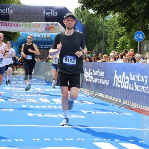 29.06.2025 - hella hamburg halbmarathon Strokosch-Dieckow http://msf.ph/oto/8439793 29.06.2025 10:41:12 Ziel 1136, 2568, 3332, 3618, 4205, 4303, 4380, 5387, 5709, 6901, 8122, 9659, 9711, 9815, 10375, 12434, 12895, 13268, 13876, 17834, 18764 meine-sportfotos.de