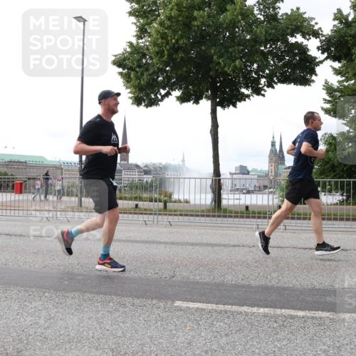 29.06.2025 - hella hamburg halbmarathon Lena Gebhardt http://msf.ph/oto/8440368 29.06.2025 10:29:18 Lombardsbrücke 1080, 1230, 1661, 1869, 2688, 3179, 3311, 3524, 3717, 4161, 4349, 4362, 4373, 4834, 4982, 5167, 6285, 6345, 6725, 7169, 7449, 7517, 7832, 8048, 8812, 9714, 10198, 10322, 10641, 10808, 10996, 11249, 11792, 11803, 11989, 12086, 12099, 12404, 12442, 12958, 13090, 13382, 14205, 14644, 15143, 15452, 15453, 15952, 15955, 16306, 16659, 16662, 16673, 16676, 17496, 17945, 18298, 18299, 18414 meine-sportfotos.de