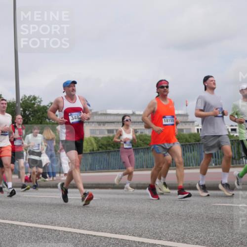 29.06.2025 - hella hamburg halbmarathon Luisa Fischer http://msf.ph/oto/8440643 29.06.2025 10:21:20 Kennedybrücke 2087, 9332, 11352, 348, 7883, 18155, 7160, 5290, 1268, 1477, 2087, 2634, 3482, 4738, 5290, 6332, 7160, 7413, 7649, 7838, 7882, 7883, 9717, 9834, 9844, 10174 meine-sportfotos.de