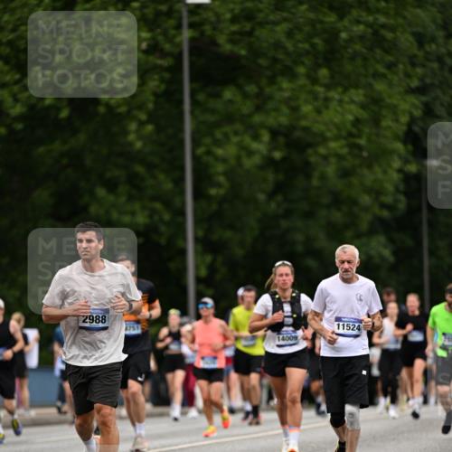 29.06.2025 - hella hamburg halbmarathon Dr. Thomas Lammeyer http://msf.ph/oto/8440775 29.06.2025 10:57:08 Kennedybrücke 2308, 2420, 2593, 2983, 2988, 3227, 3787, 6135, 6604, 7032, 7511, 7690, 7735, 7871, 8250, 8251, 9340, 10080, 10417, 10568, 10600, 10634, 10693, 10884 meine-sportfotos.de