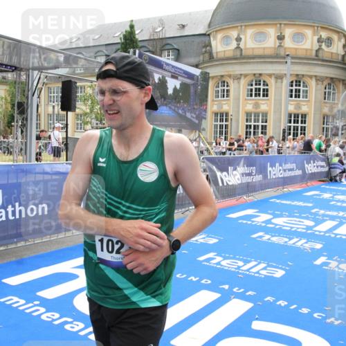 29.06.2025 - hella hamburg halbmarathon Michael Strokosch http://msf.ph/oto/8440776 29.06.2025 10:24:12 Ziel 7331, 9269, 10234, 17614, 18569, 19041 meine-sportfotos.de