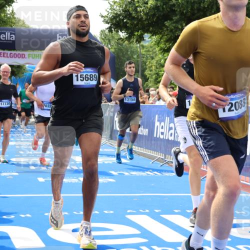 29.06.2025 - hella hamburg halbmarathon Strokosch-Dieckow http://msf.ph/oto/8440779 29.06.2025 10:40:56 Ziel 1631, 1677, 2949, 6550, 6683, 7109, 7378, 9358, 9547, 9755, 10369, 10934, 11062, 11922, 12088, 12385, 13029, 13158, 14661, 15689, 16347, 17032, 17100, 17620, 17720, 17971, 18173 meine-sportfotos.de