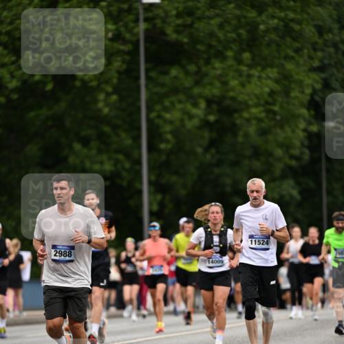 29.06.2025 - hella hamburg halbmarathon Dr. Thomas Lammeyer http://msf.ph/oto/8440787 29.06.2025 10:57:08 Kennedybrücke 2308, 2420, 2593, 2983, 2988, 3227, 3787, 6135, 6604, 7032, 7511, 7690, 7735, 7871, 8250, 8251, 9340, 10080, 10417, 10568, 10600, 10634, 10693, 10884 meine-sportfotos.de
