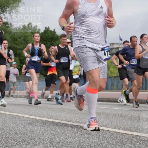 29.06.2025 - hella hamburg halbmarathon Luisa Fischer http://msf.ph/oto/8441446 29.06.2025 10:22:28 Kennedybrücke 1663, 10124, 385, 12006, 19192, 472, 5080, 876, 1159, 1160, 1325, 1332, 1755, 2017, 2589, 2703, 2812, 3105, 3118, 4108, 4110, 4722, 5080, 5449, 6249, 6270, 6542, 6736, 7143, 8761, 9252, 9270, 9272, 9856, 10124, 10129 meine-sportfotos.de