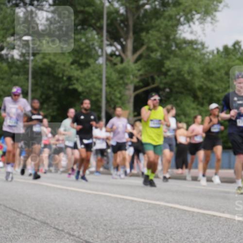 29.06.2025 - hella hamburg halbmarathon Luisa Fischer http://msf.ph/oto/8441539 29.06.2025 10:22:34 Kennedybrücke 1159, 1160, 1332, 1708, 2703, 2812, 4108, 4110, 5080, 5449, 6249, 6542, 7143, 8778, 9270, 9272, 9856, 10124, 10129, 10540 meine-sportfotos.de