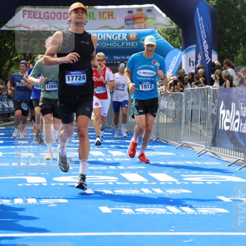 29.06.2025 - hella hamburg halbmarathon Strokosch-Dieckow http://msf.ph/oto/8441578 29.06.2025 10:40:37 Ziel 1882, 1912, 2324, 2714, 2750, 4843, 4889, 5026, 5745, 7284, 7622, 8629, 9294, 10900, 11767, 12365, 12540, 12865, 14092, 14272, 14820, 15015, 15164, 15351, 15493, 15542, 16201, 16249, 16599, 17214, 17724, 18192, 18399 meine-sportfotos.de