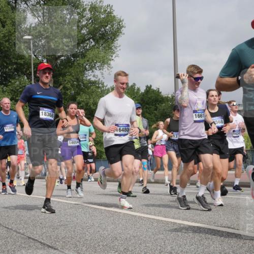 29.06.2025 - hella hamburg halbmarathon Luisa Fischer http://msf.ph/oto/8441784 29.06.2025 10:23:03 Kennedybrücke 11999, 13619, 6444, 15323, 18368, 14054, 6886, 16480, 8755, 17123, 137, 1661, 568, 1624, 18371, 1145, 3678, 4539, 4614, 5035, 5123, 5251, 5556, 5834, 5849, 5878, 6444, 6796, 6797, 6872, 6874, 7137, 7647, 7917, 10622 meine-sportfotos.de